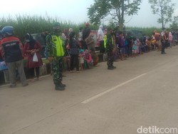 Warga Ramai-ramai ke Bandara Soedirman Demi Ketemu Jokowi, Tapi...