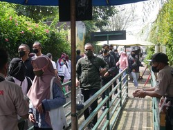 KBB Zona Merah, Pengunjung Tetap Padati Objek Wisata di Lembang