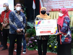 Khofifah Minta Koperasi dan UMKM Diberi Banyak Akses dan Modal