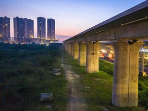 Kereta Cepat JKT-BDG Dituding Proyek Jebakan China Kereta Cepat JKT-BDG Dituding Proyek Jebakan China