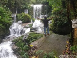 Ini Air Terjun Salu Dambu, Menawan Bak Lukisan Alam dari Mamasa