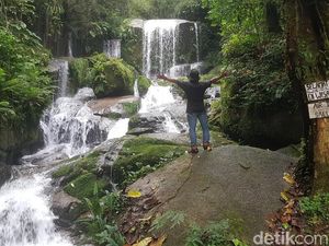 Ini Air Terjun Salu Dambu, Menawan Bak Lukisan Alam dari Mamasa Ini Air Terjun Salu Dambu, Menawan Bak Lukisan Alam dari Mamasa