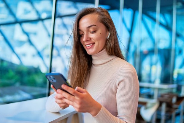 Jika sifat toxic temanmu dirasa lewat batas, sudah waktunya kamu mencari teman lain.