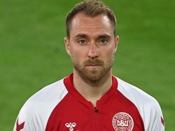 Biarkan Eriksen Tenang, Jangan Spekulasikan Masa Depannya