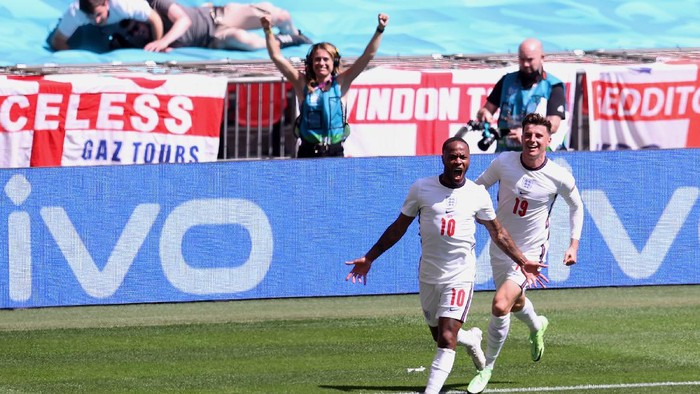 Euro 2020: Sterling Akhirnya Cetak Gol untuk Inggris di Turnamen Besar