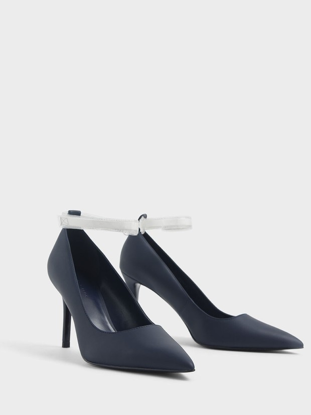 Foto: Ankle strap heels/charleskeith.com