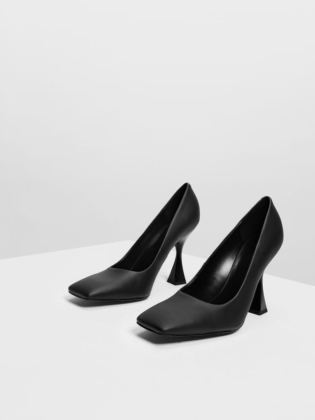 Foto: Square toe heels/charleskeith.com