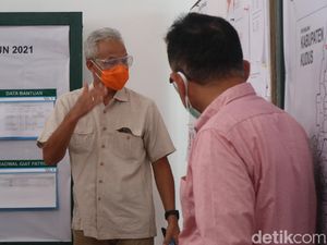 Refleksi atas Fenomena Covid-19 di Kudus Refleksi atas Fenomena Covid-19 di Kudus