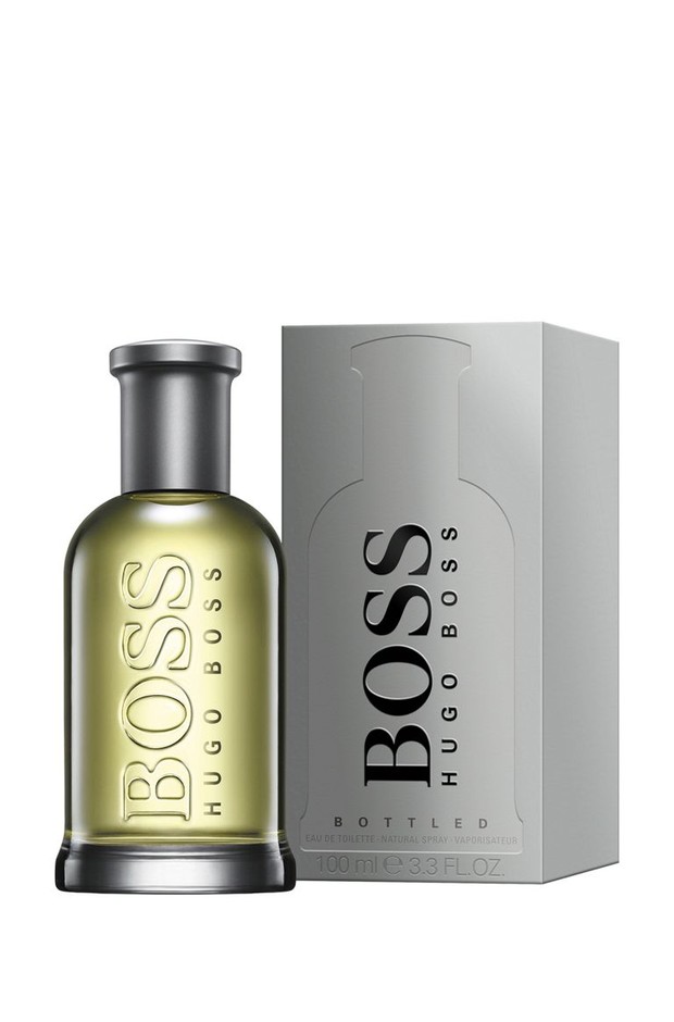 Hugo Boss Boss Bottled/hugoboss.com Boss Bottle merupakan parfum klasik yang benar-benar memiliki aroma khas. Ini adalah salah satu parfum terlaris dari Hugo Boss hingga saat ini,