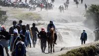 Jasa Penyewaan Kuda untuk Menuju Puncak Bromo