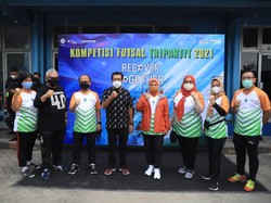 Kompetisi Futsal Kemnaker Pertemukan Buruh-Pengusaha-Pemerintah