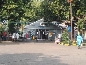 54 Pasien COVID-19 Sembuh dari RSLI, Tapi 45 Orang Siap Dirawat 54 Pasien COVID-19 Sembuh dari RSLI, Tapi 45 Orang Siap Dirawat