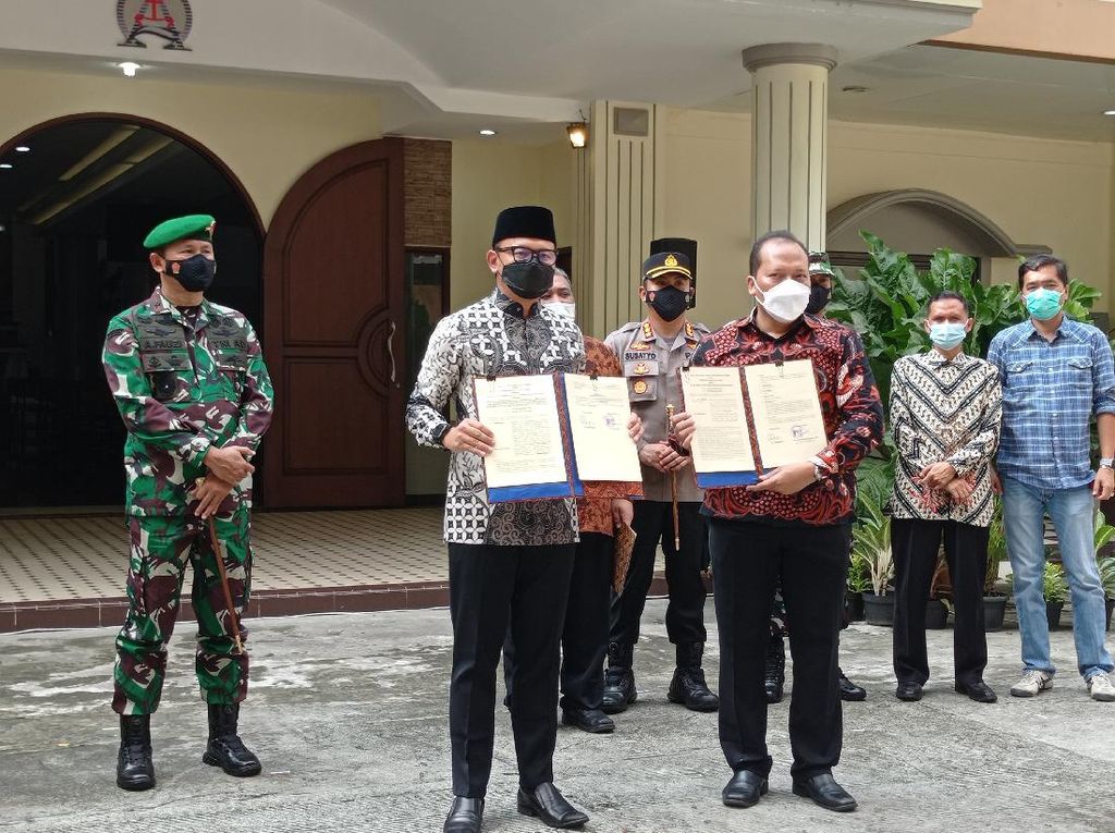 Akhir Kisah 15 Tahun Sengkarut GKI Yasmin Akhir Kisah 15 Tahun Sengkarut GKI Yasmin