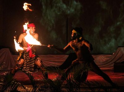 Potret Sendratari Pertempuran Terakhir Suku Dayak