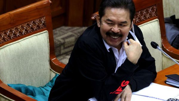 Bahas Skandal Impor Emas Rp 47,1 T, Jaksa Agung Rapat Bareng DPR