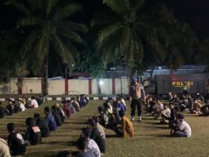 Balap Liar di Blitar Kembali Dibubarkan, Ratusan Bikers dan 97 Motor Diamankan Balap Liar di Blitar Kembali Dibubarkan, Ratusan Bikers dan 97 Motor Diamankan
