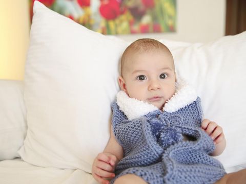 bayi laki-laki Ilustrasi nama bayi