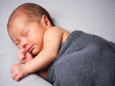 bayi laki-laki Ilustrasi nama bayi