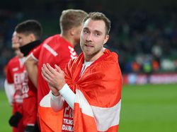 Pakai Defibrillator, Eriksen Tak Mau Diperlakukan Spesial