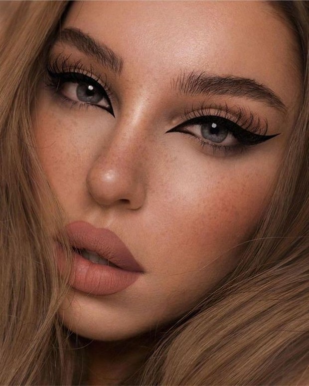 Fox Eyes Eyeliner/weheartit.com Fox Eyes Eyeliner