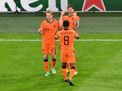 Jangan Bercanda Lagi Ya, Belanda