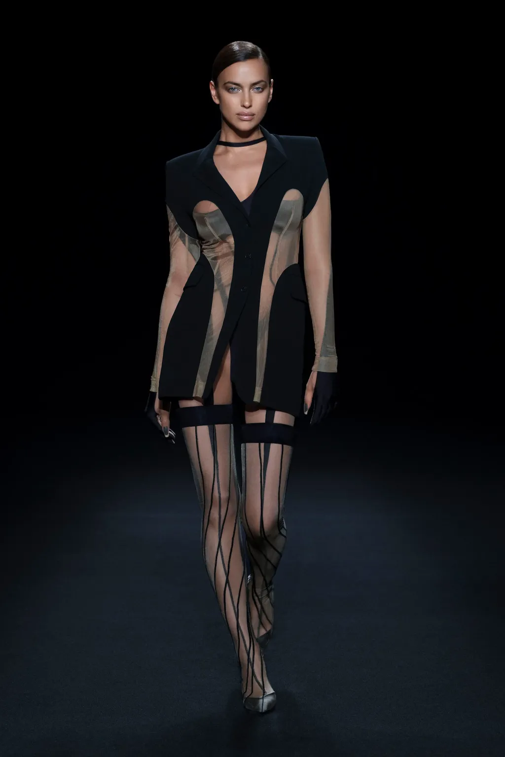 Irina Shayk di Fashion Show Mugler Spring 2021