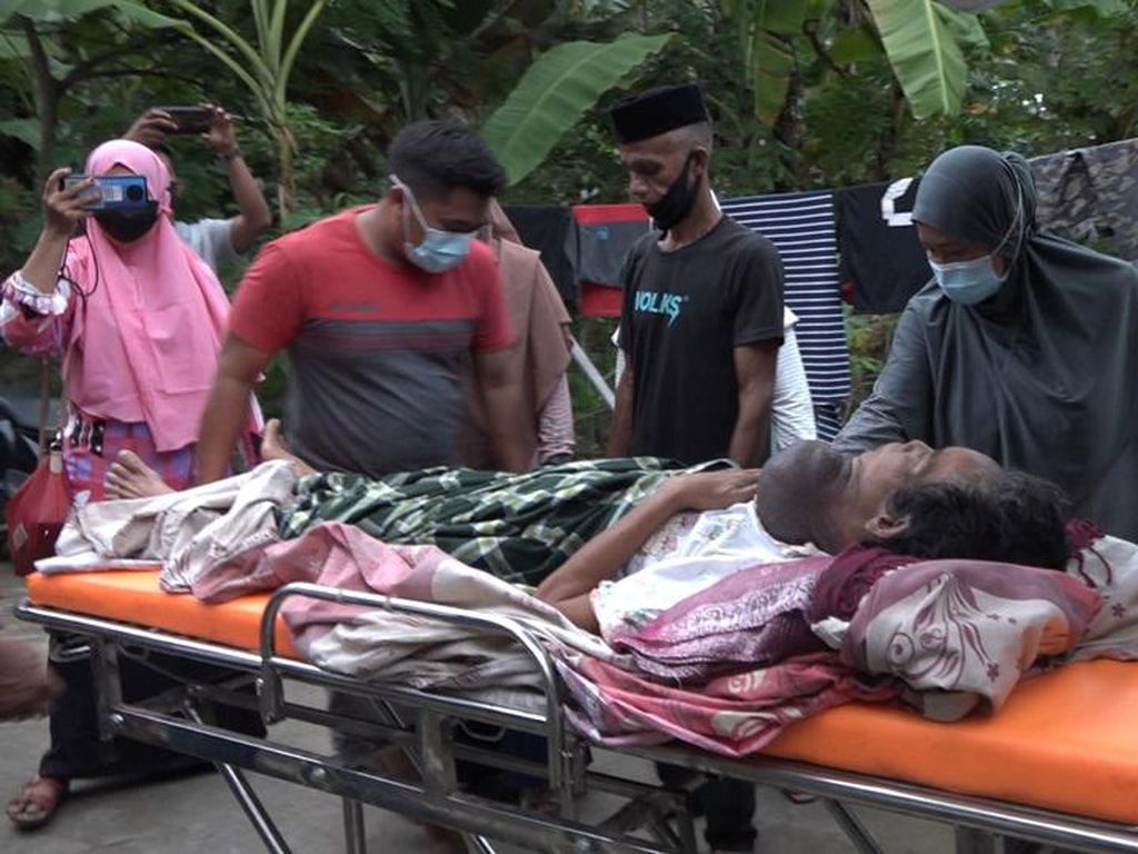 Janda 5 Anak Butuh Operasi Tumor di Polman Dirujuk ke RS Janda 5 Anak Butuh Operasi Tumor di Polman Dirujuk ke RS
