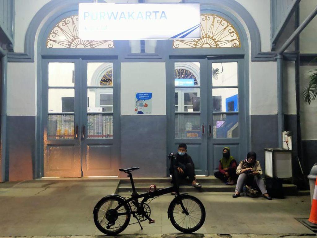 Pengalaman Nyepur dan Gowes dengan Seli: Berburu Sate Maranggi Pengalaman Nyepur dan Gowes dengan Seli: Berburu Sate Maranggi