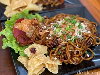 Kober Mie Setan, Resto yang Sediakan Menu Mie, Sushi hingga Dim Sum