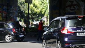 Pak Ogah Menjamur di Jalan By Pass Jakarta Timur