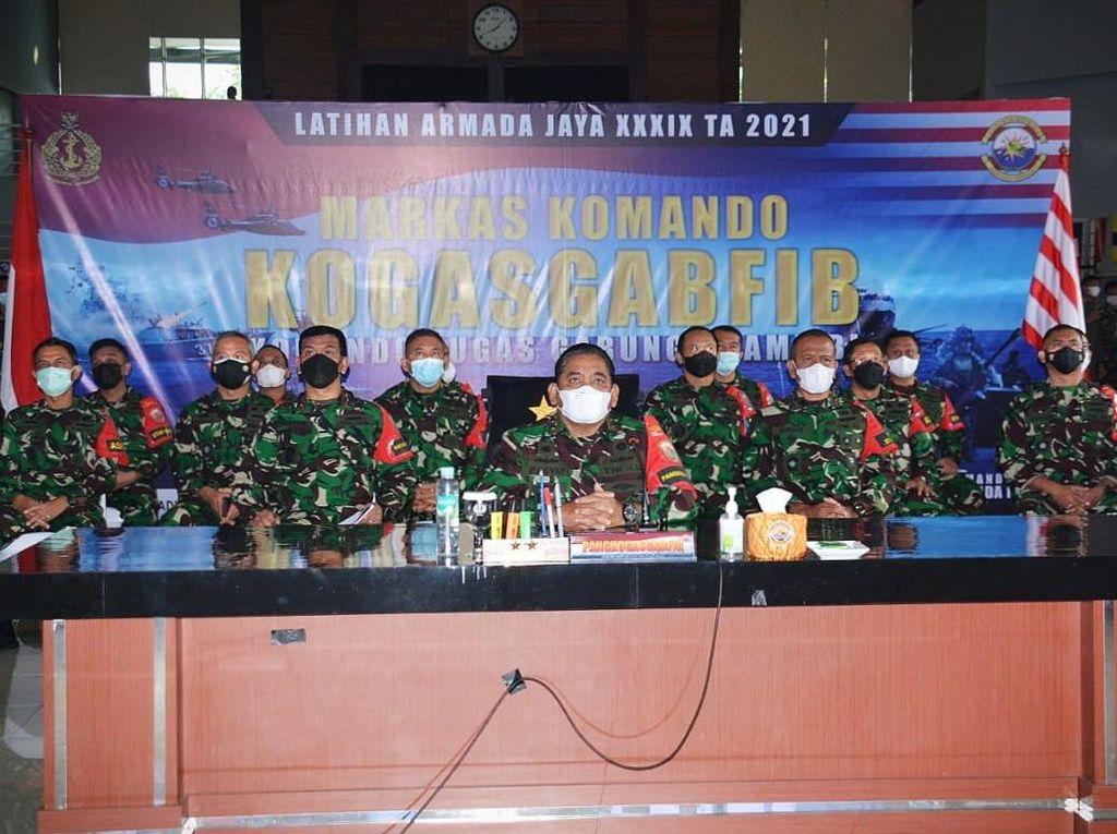 Pangkoarmada I: Keterbatasan Alutsista Bukan Penghalang Profesionalisme Pangkoarmada I: Keterbatasan Alutsista Bukan Penghalang Profesionalisme