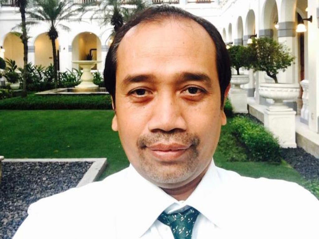 Pengamat Politik Sebut Baliho Mbak Puan untuk Cek Ombak Pilpres 2024 Pengamat Politik Sebut Baliho Mbak Puan untuk Cek Ombak Pilpres 2024