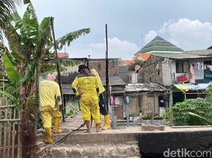 Anggota DPRD Minta Perbaikan Jembatan Reyot di Kebon Jeruk Tak Molor