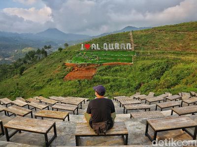 Banyak Spot Instagenic, Begini Pesona Cicalengka Dreamland