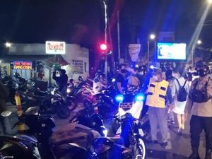 Langgar Jam Operasional, Lapak Sate Taichan di Senayan Ditutup 3 Hari