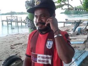 Ada Tower Telkom di Pulau Mungil Kapotar, tapi Sinyalnya... Ada Tower Telkom di Pulau Mungil Kapotar, tapi Sinyalnya...