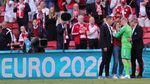 Momen Pacar Christian Eriksen Ditenangkan Kjaer dan Schmeichel