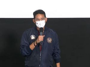 Pelaku Usaha Kibarkan Bendera Putih, Sandiaga: Ganti dengan Merah Putih Pelaku Usaha Kibarkan Bendera Putih, Sandiaga: Ganti dengan Merah Putih