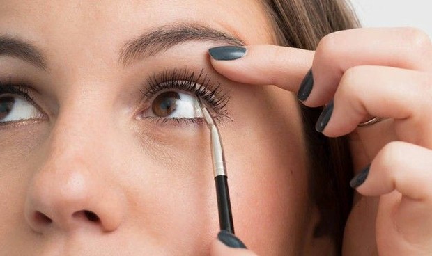 Tightline Eyeliner/makeup tutorial.com Tightline Eyeliner