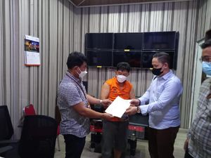 Sempat Kelabui Petugas, Buron Kasus Pemalsuan Dokumen Ditangkap di Sumut Sempat Kelabui Petugas, Buron Kasus Pemalsuan Dokumen Ditangkap di Sumut