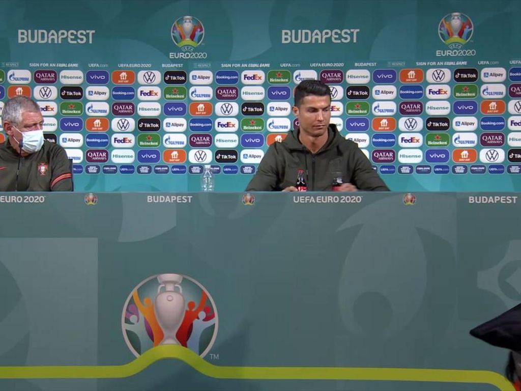 Saham Coca-Cola Kemarin Anjok Gara-gara Ronaldo, Hari Ini Gimana Ya? Saham Coca-Cola Kemarin Anjok Gara-gara Ronaldo, Hari Ini Gimana Ya?