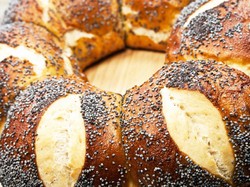 Apes! Gegara Makan Roti Biji Poppy Pria Ini Gagal Tes Bebas Narkoba