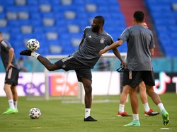 Prancis Vs Jerman: Die Mannschaft Mesti Main Kotor