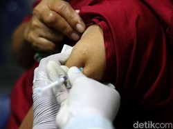 Vaksin Moderna, Sinopharm, AstraZeneca, Sinovac, Mana Paling Manjur?