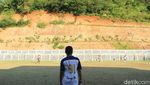 Potret Lapangan Bola Unik yang Lahir di Kaki Bukit Nagreg