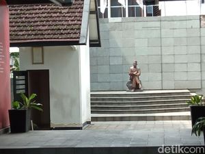 Cuma Sebesar Kamar Mandi, Ini Kamar Penjara Sukarno di Bandung Cuma Sebesar Kamar Mandi, Ini Kamar Penjara Sukarno di Bandung