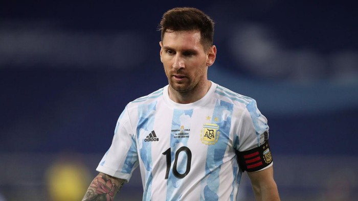 RIO DE JANEIRO, BRAZIL - JUNE 14: Lionel Messi of Argentina reacts after a Group A match between Argentina and Chile at Estadio Olímpico Nilton Santos as part of Copa America Brazil 2021 on June 14, 2021 in Rio de Janeiro, Brazil. (Photo by Buda Mendes/Getty Images)