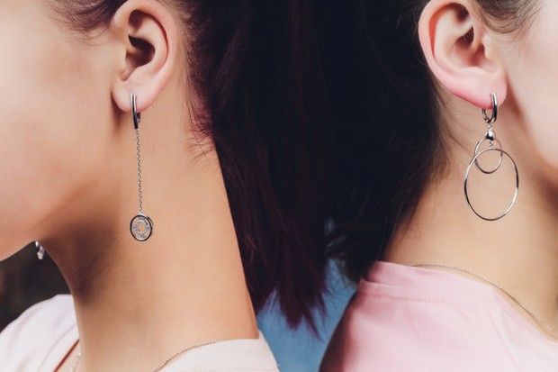 Model Anting yang Cocok Dipadukan dengan Outfit Kasual dan Sporty