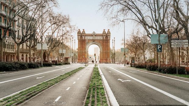 Passeig de Sant Joan di Barcelona Passeig de Sant Joan di Barcelona