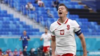 Polandia juga harus berlaga di playoff demi lolos ke Piala Dunia 2022. Robert Lewandowski harus tampil mati-matian supaya bisa terus melaju (AP)